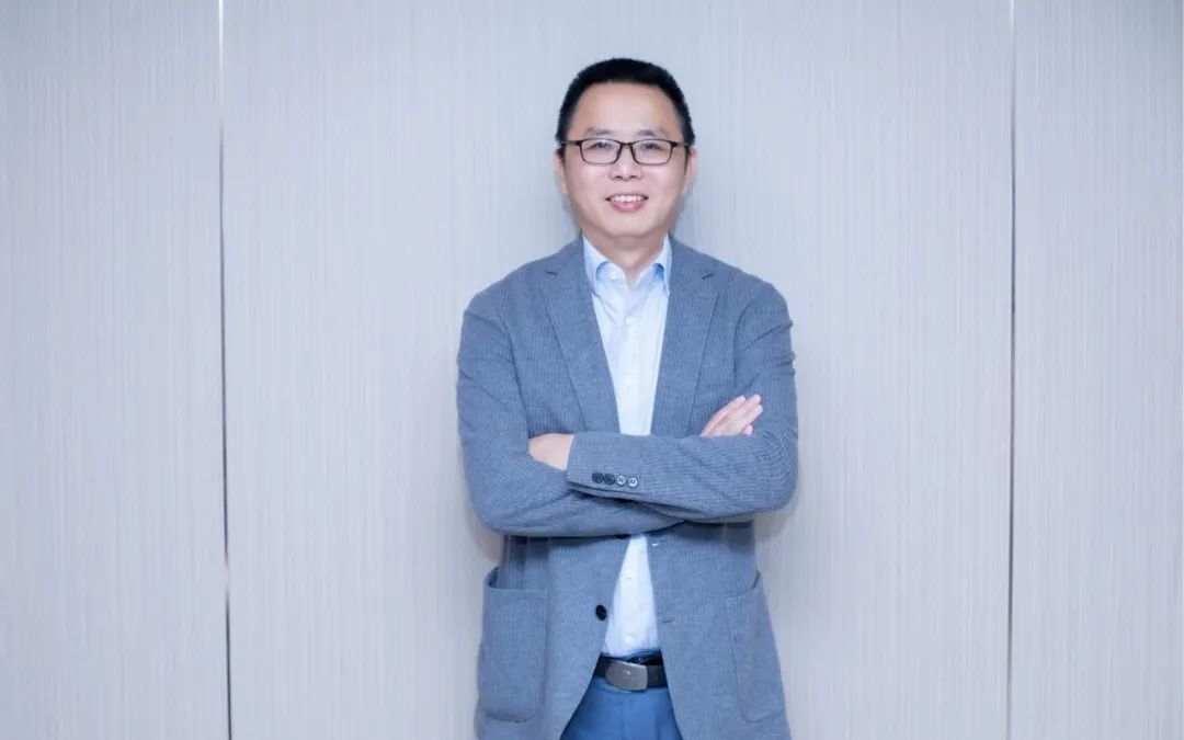 奥视装饰头条创始人杨宏亮：这三年见过太多装饰企业淘汰出局了 | 建筑时氪