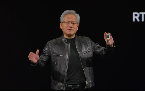 黄仁勋最新演示了一个建筑设计AI工作流，我把它拆开看了看